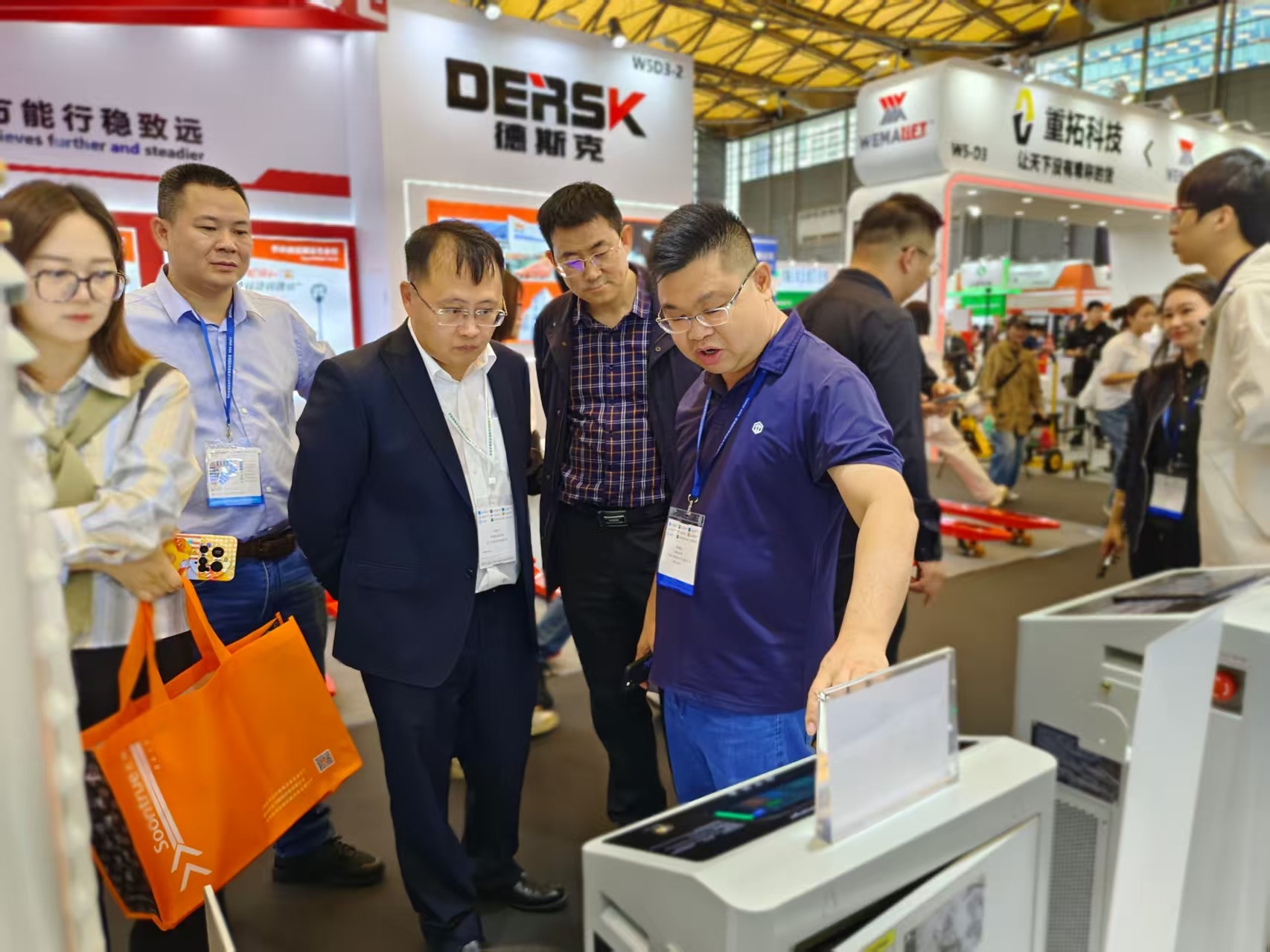 微信图片_20251030145805_107_8 微信图片_20251030145805_107_8